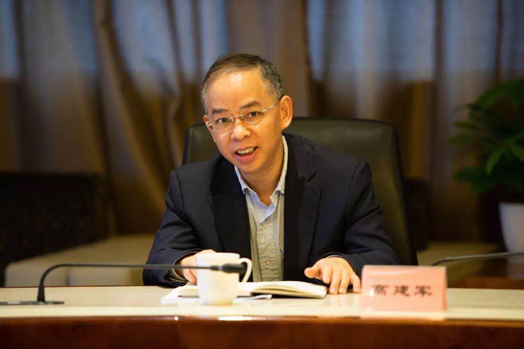 15627506402862711C55.jpg 15627506402862711C55.jpg